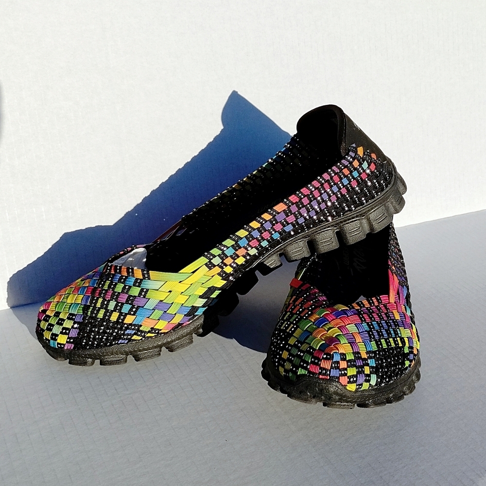 Sz 11 Skechers Rainbow Multicolor Memory Foam Elastic Stretch Sparkle Flats